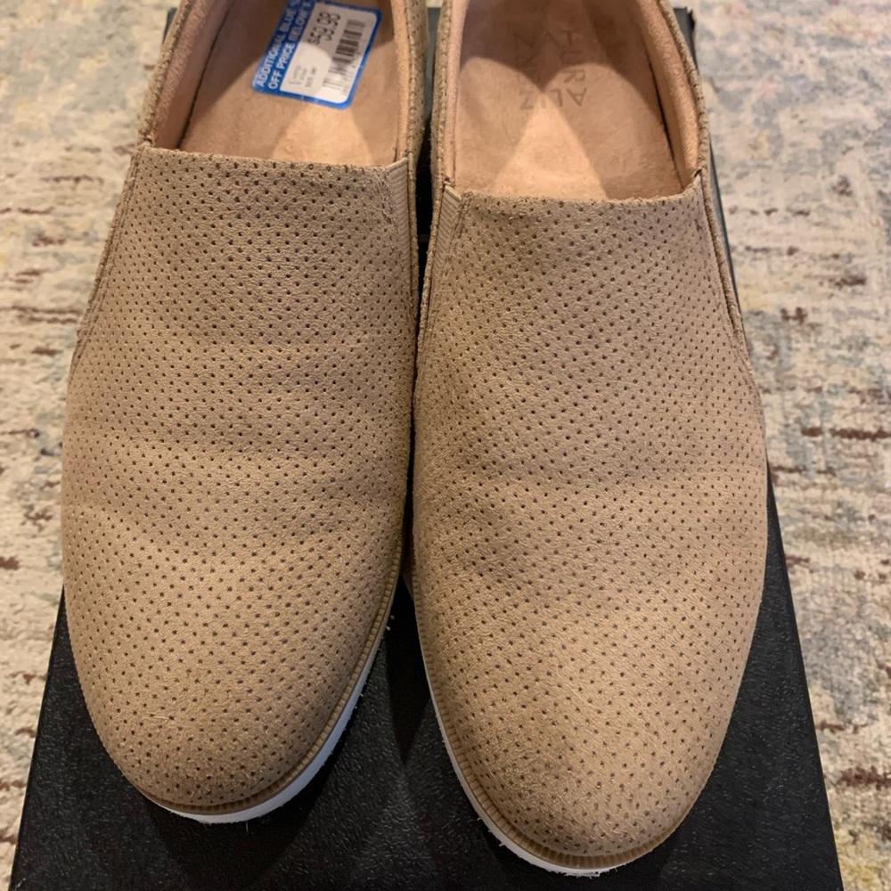 Naturalizer Sophie 2, Oatmeal 9.5
